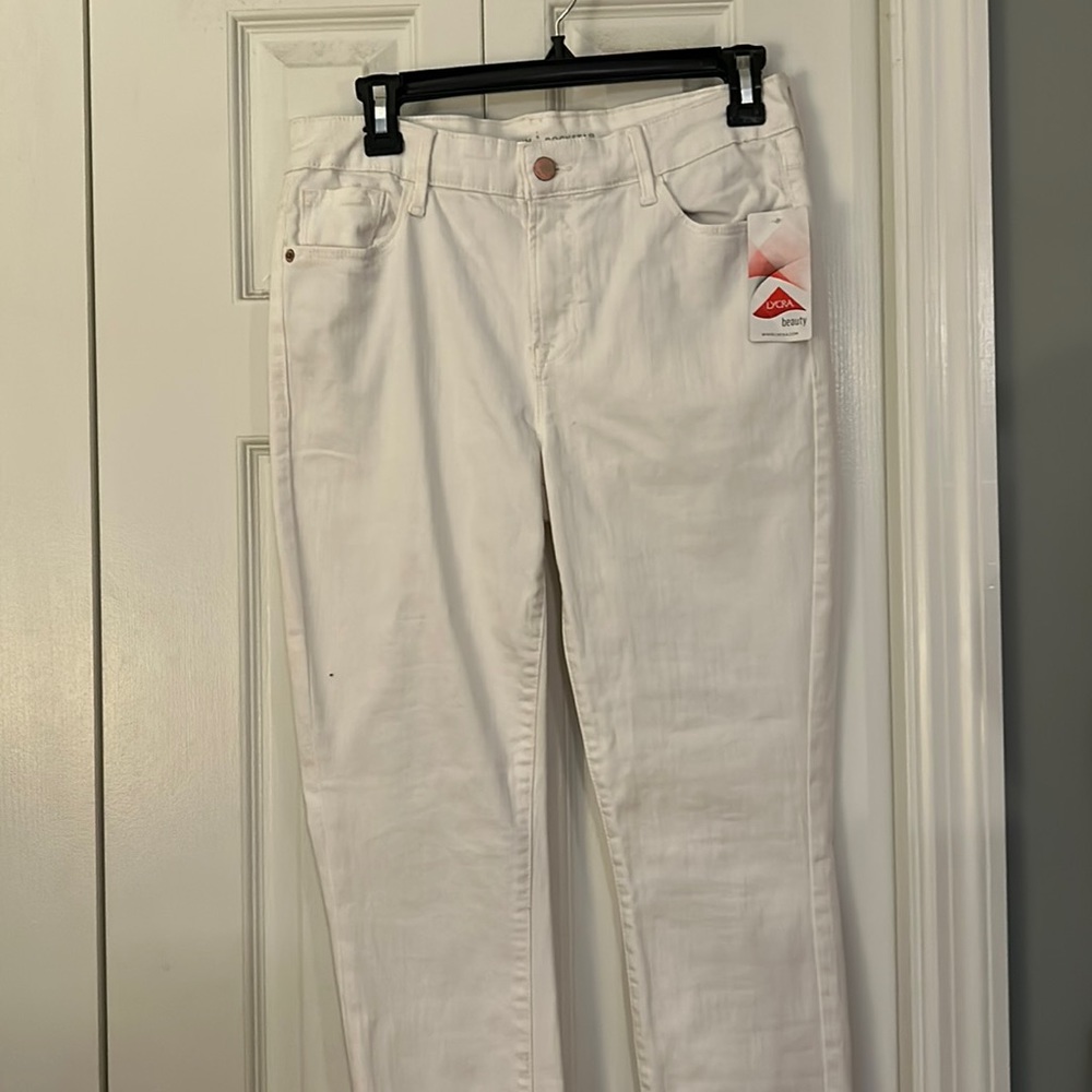 Old Navy White Jeans Size 10 Regular with LYCRA